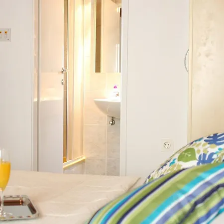 Apartment Roso *