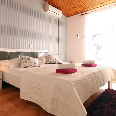 Roso Makarska